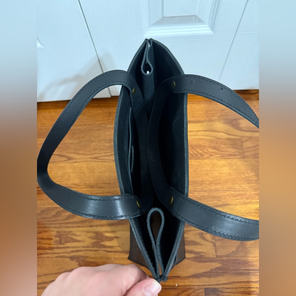 Madewell leather convertible passenger tote black - Picture 7 of 11